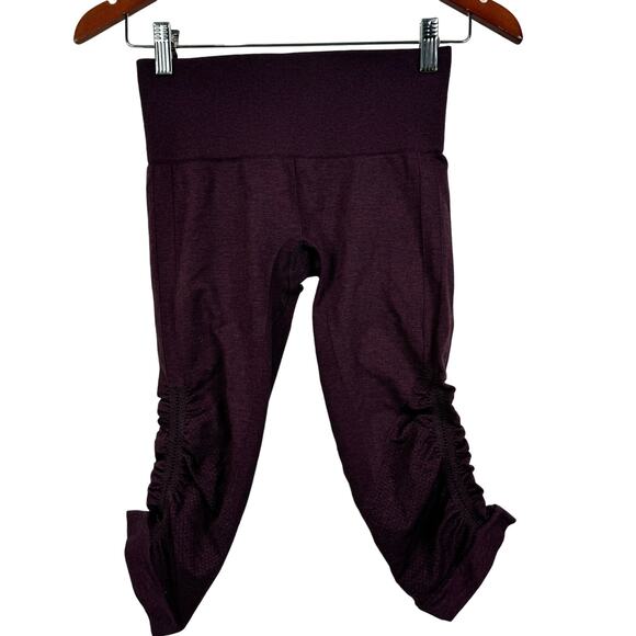 Lululemon In The Flow Crop II Heathered Black Cherry Leggings Size 4 - Picture 4 of 12